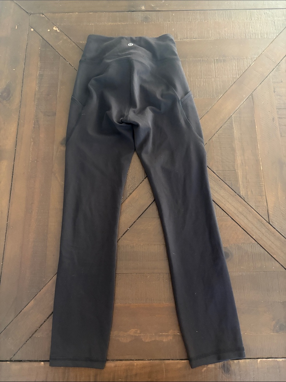 lululemon leggings sz 2 black 23 inch inseam